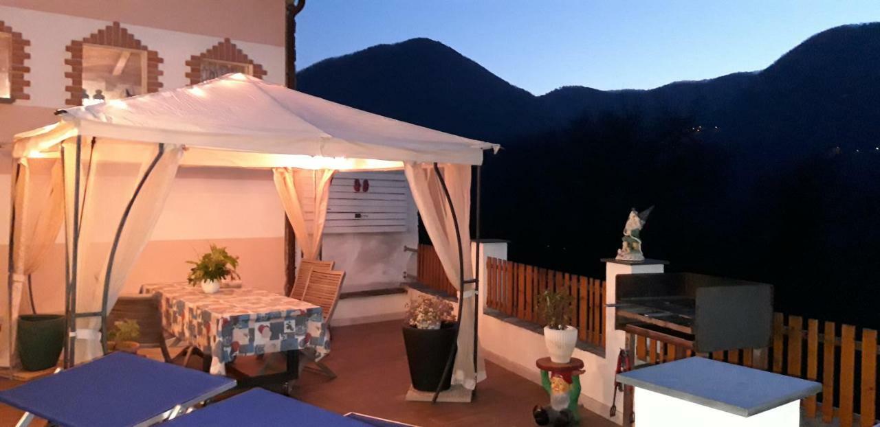 Il Debbio Villa Ricco del Golfo di Spezia Luaran gambar